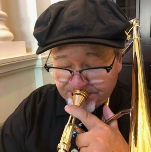 Meet your Posher, Bill